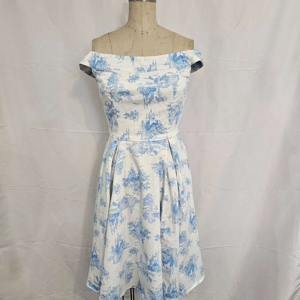 NWOT Disney Princess Aurora Dress